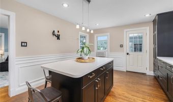 138 Homecrest Ave, North Smithfield, RI 02896