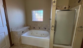 9000 PERRY Ave, Amarillo, TX 79119