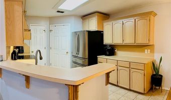 504 Monterrey Dr, Alamo, TX 78516