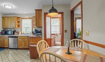 64 Dyer Ave, East Providence, RI 02915