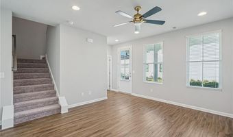 83 Arnold Poplar Ln, Auburn, GA 30011