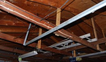 2422 E Hill Dr, Fitchburg, WI 53711