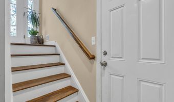 29 Pheasant Dr, Bayville, NJ 08721