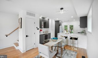 7521 9TH St NW, Washington, DC 20012
