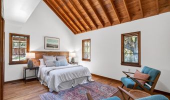 925 Old Farm Ln, Aptos, CA 95003