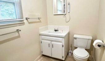 923 Rosemary St, Aurora, MO 65605