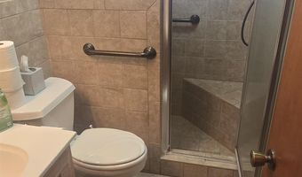 522 N 8Th St, Albia, IA 52531
