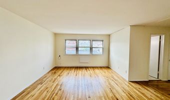 34 E 32ND St C8, Bayonne, NJ 07002
