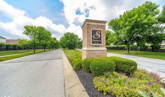 5825 Somerset Blvd E, Bargersville, IN 46106