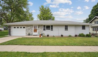 712 Adair St, Adair, IA 50002