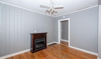 1340 Dalton St, Alcoa, TN 37701