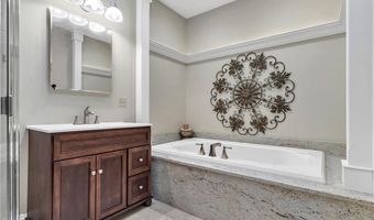 95 Crickett Cir, East Greenwich, RI 02818