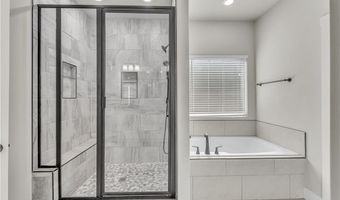 4202 Plumley Ave, Bentonville, AR 72713
