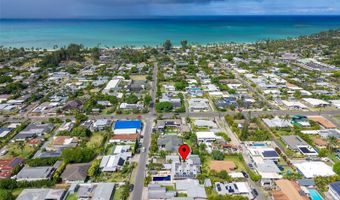 223 Mookua St, Kailua, HI 96734