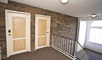 126 S La Londe Ave, Addison, IL 60101