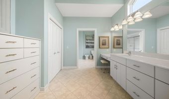 1801 Bent Tree Ct, Auburn, IN 46706