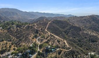 9836 High Top Dr, Tujunga, CA 91042