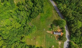 287 Merritt Ln, Altavista, VA 24517