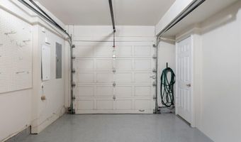 9 FRANKLIN St, Alexandria, VA 22314