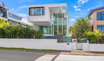 115 N BAY Blvd, Anna Maria, FL 34216