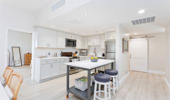 75-6040 ALII Dr 704, Kailua Kona, HI 96740