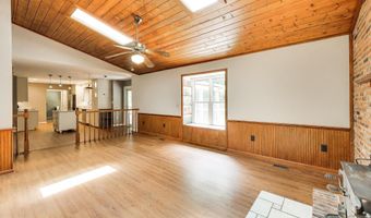 2012 BERMONDSEY Dr, Bowie, MD 20721