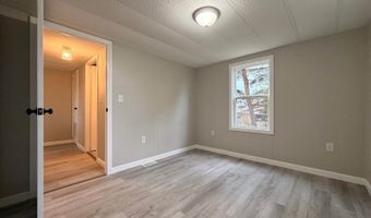 48 Bushey St, Ashland, ME 04732