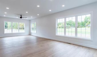 77 White Rock Hill Rd, Bow, NH 03304