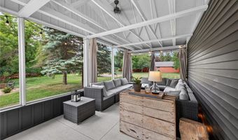 1914 12th Ave NE, Austin, MN 55912
