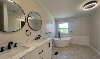 1032 County Road A-409, Ava, MO 65608