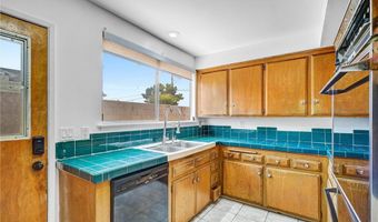 10422 Gilbert St, Anaheim, CA 92804