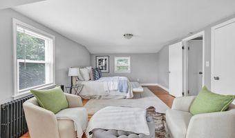 84 Oxford St, Bridgeport, CT 06606