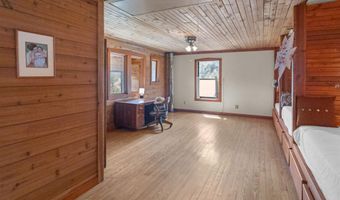 19 Laguna Negra Rd, Angel Fire, NM 87710