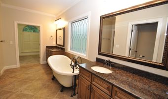428 STERLING PARK Cir, Alabaster, AL 35007