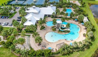 5551 DEL CORONADO Dr, Apollo Beach, FL 33572