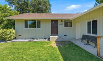 2885 Iris St, Anderson, CA 96007