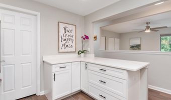 2900 SHIPMASTER Way 302, Annapolis, MD 21401