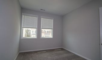 2728 Hunter Woods Dr, Apex, NC 27502