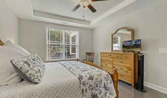 105 Willow View Ln, Apex, NC 27539