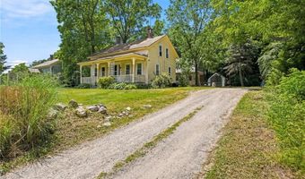 366 Abbott Valley Run Rd, Cumberland, RI 02864