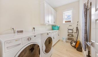 418 MAGNOLIA Ave, Anna Maria, FL 34216