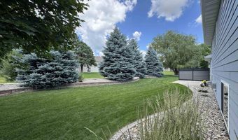 1130 Indian Hills Rd, Brookings, SD 57006