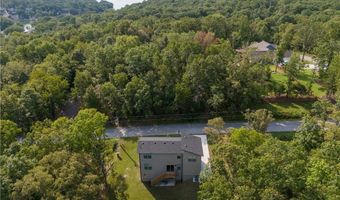 13 Carrick Dr, Bella Vista, AR 72715