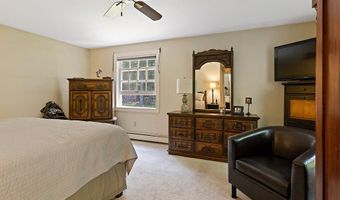 31 Pheasant Run Rd, Belgrade, ME 04917