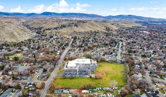 5603 W Castle Dr, Boise, ID 83703