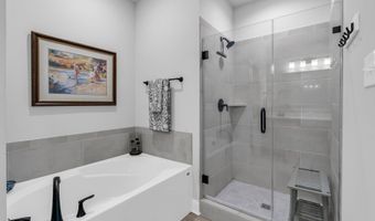 153 Le Moyne St, Bay St. Louis, MS 39520
