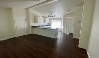 54785 McKenzie River Dr, Blue River, OR 97413