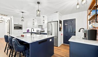 1865 Leroy Autry Rd, Autryville, NC 28318