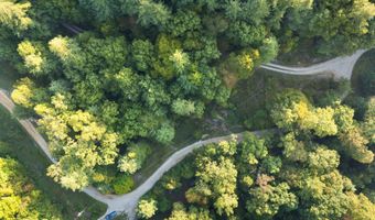 25 26 Deer Track Rd, Beattyville, KY 41311