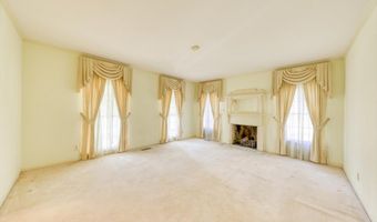 509 E Mitchell St, Adel, GA 31620